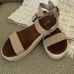 MIA Platform Sandals